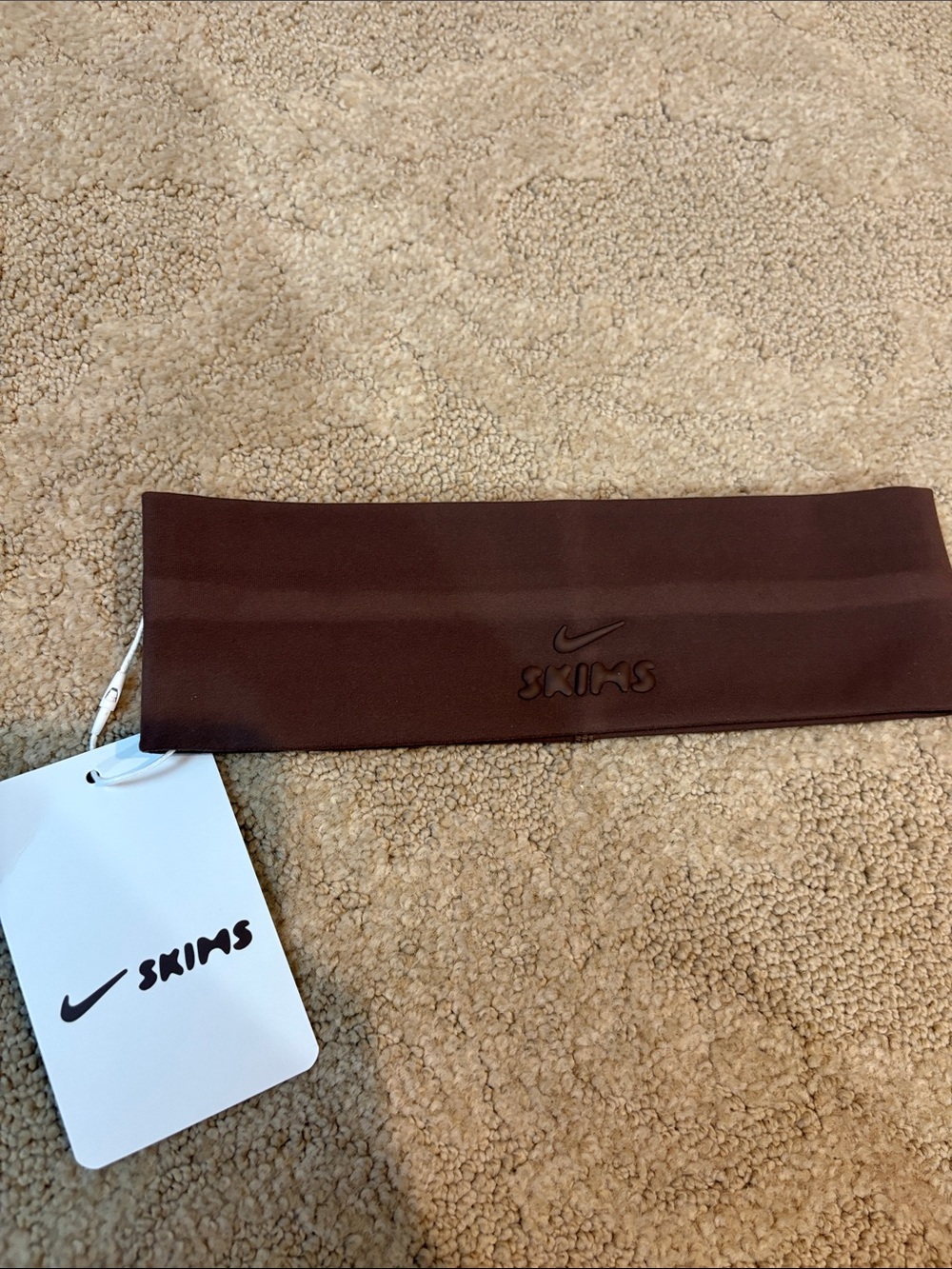 Skims/Nike headband NWT